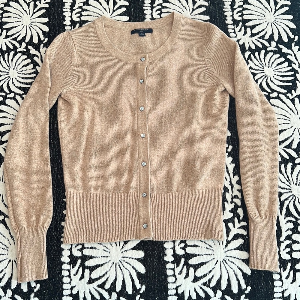 Banana Republic sweater. Petite Small.